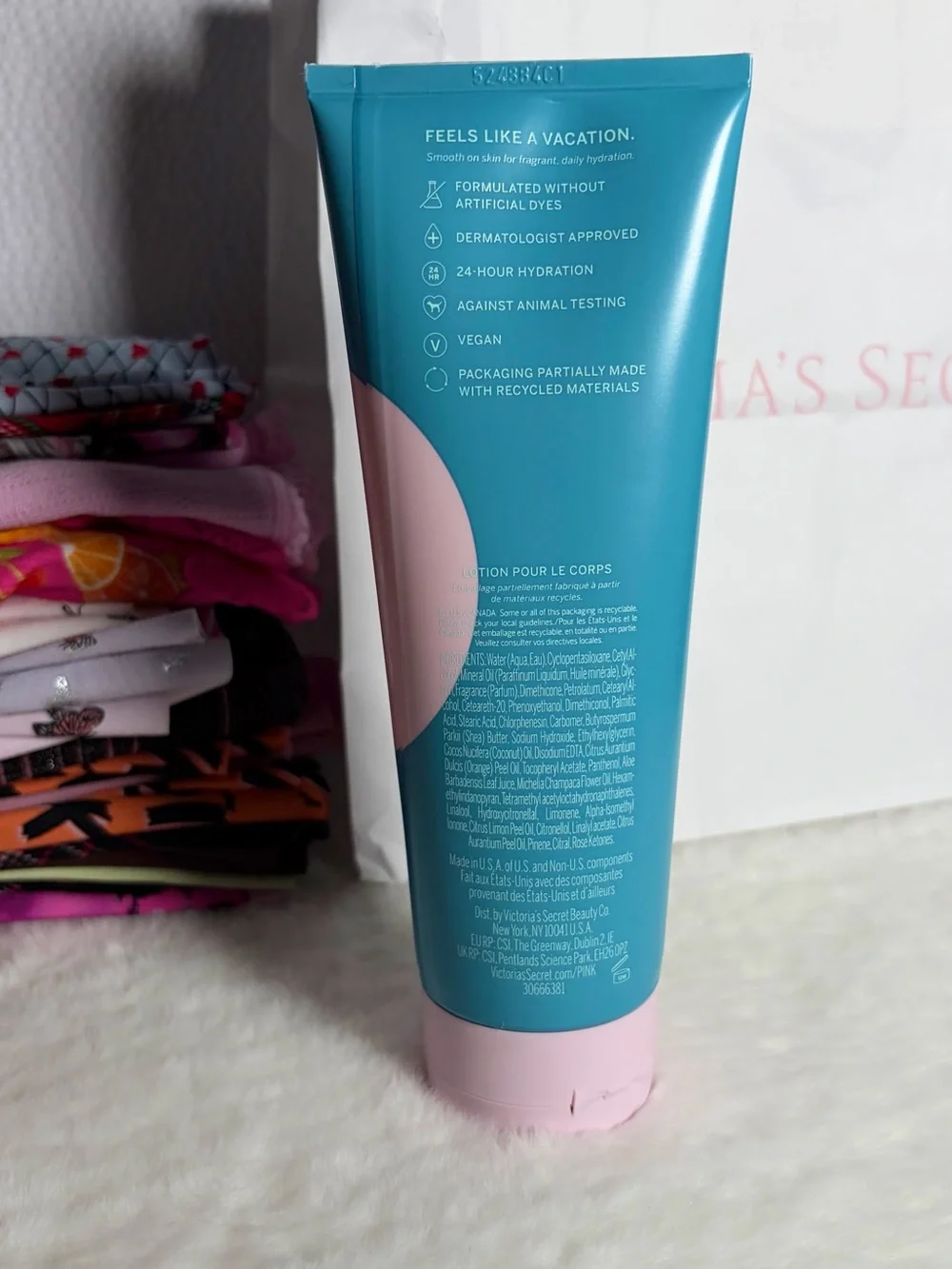 PINK Victoria’s Secret - COOL & BRIGHT Fragrant Body Lotion